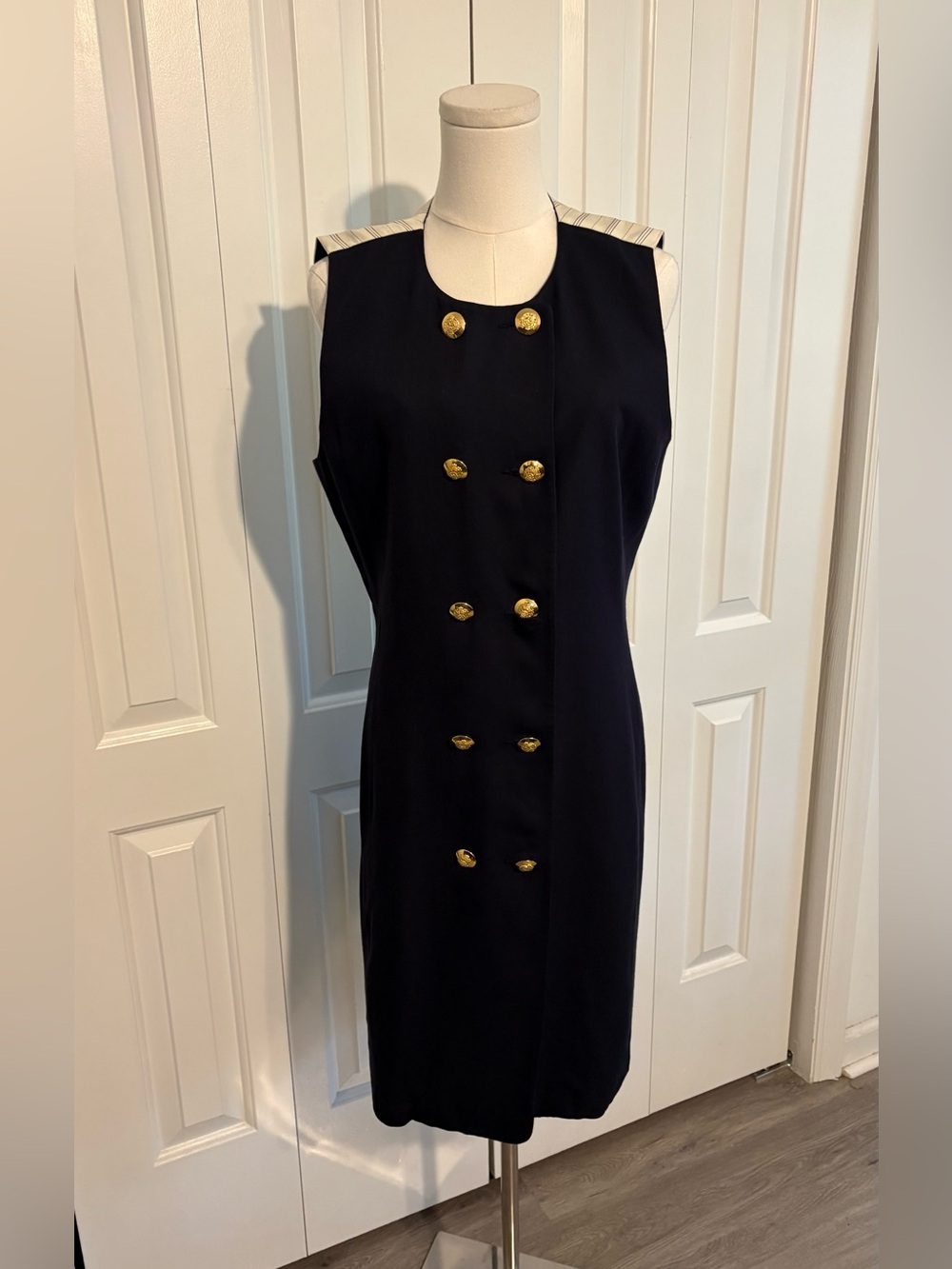 LIZ CLAIBORNE Navy Sleeveless Double-Breasted Coat Dress with Gold Buttons